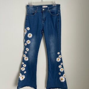 BAMBOO Blue Jeans with Daisy Embroidery